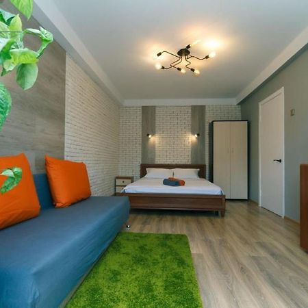 Apartment Near Dream Town Kyiv Eksteriør billede