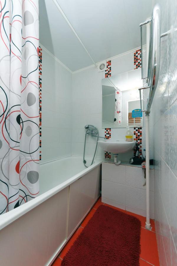 Apartment Near Dream Town Kyiv Eksteriør billede